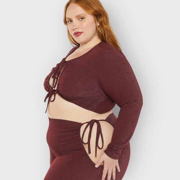 Savage Fenty Sleep & Shing Long Sleeve Crop Tee | Plus Size 3X | Maroon Glitter - Picture 4 of 8